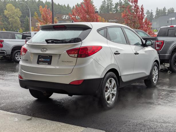 2013 Hyundai Tucson GL - No Accidents, Heated Seats image 6