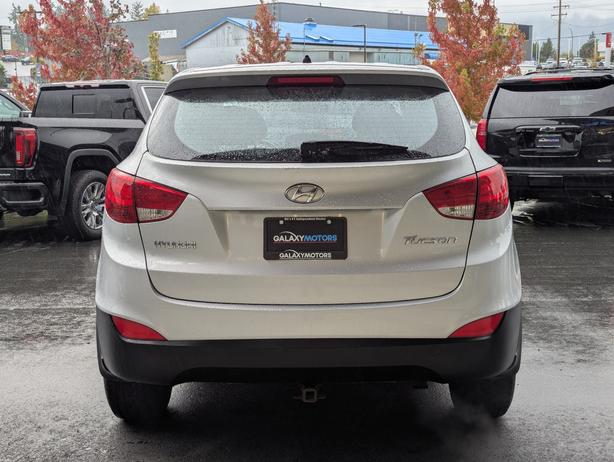 2013 Hyundai Tucson GL - No Accidents, Heated Seats image 7