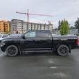 2022 RAM 1500 Classic Express 4x4 Crew Cab 5'7 Box | Bluetooth Connectivity! thumbnail image 3