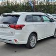 2020 Mitsubishi Outlander PHEV 4WD - Heated Seats, Heated Wheel, Moonroof thumbnail image 6
