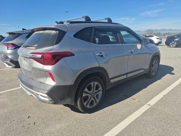 2022 Kia Seltos EX AWD | Remote Start | Back-Up Camera! image 5