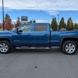 2018 GMC Sierra 1500 SLE - 5.3L V8, Crew Cab, Mid Box, 4x4 thumbnail image 7