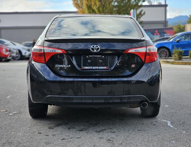 2016 Toyota Corolla image 6