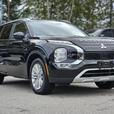 2022 Mitsubishi Outlander SE S-AWC thumbnail image 3