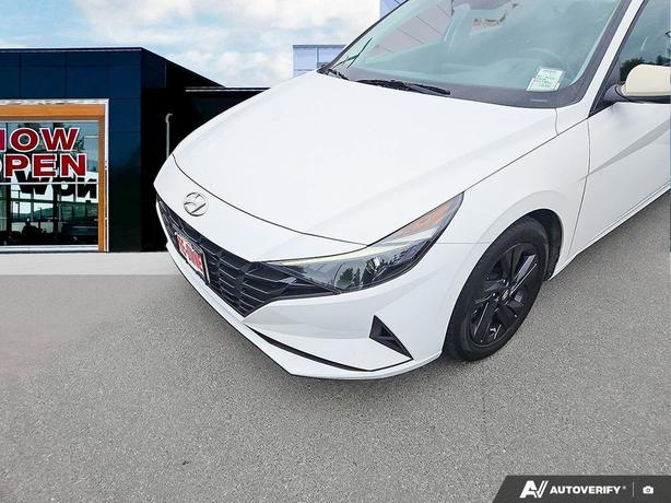 2021 Hyundai Elantra Preferred | Heated Seats | Cruise Control! image 8