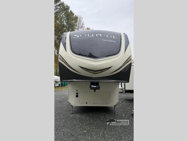 Used 2017 Grand Design Solitude 360RL image 2
