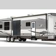 Used 2020 Jayco Jay Flight Bungalow 40LOFT thumbnail image