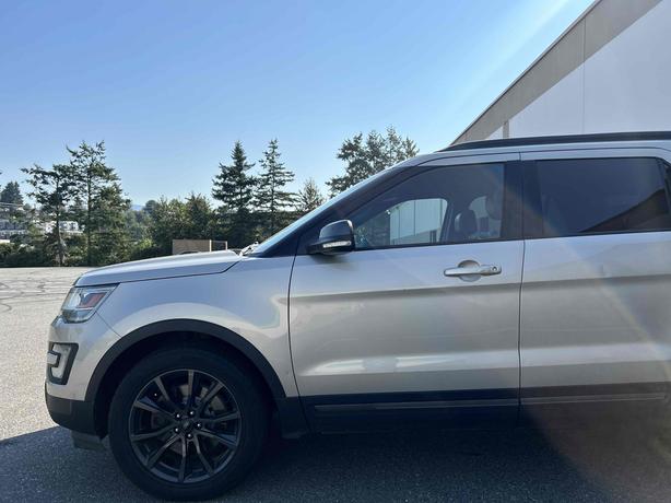 2017 Ford Explorer image 4