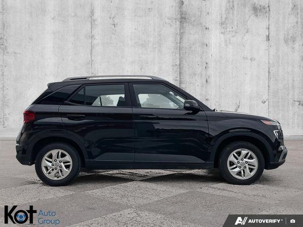 2022 Hyundai Venue Preferred image 4