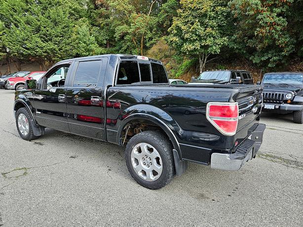2011 Ford  F-150 Lariat image 3