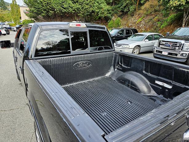 2011 Ford  F-150 Lariat image 7