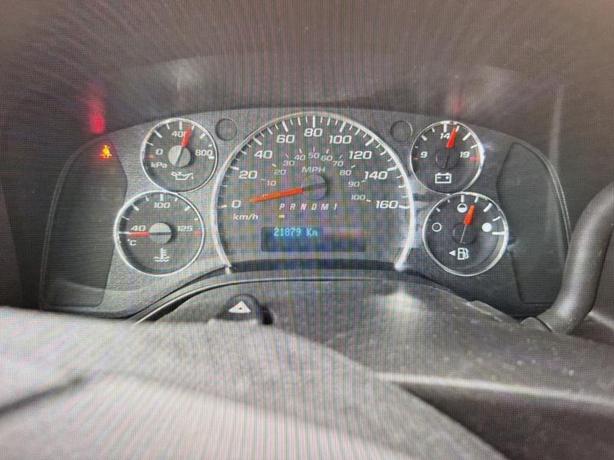 2023 GMC Savana G2500 Cargo Van with Bulkhead Divider image 5