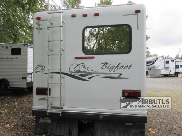 Used 2001 Bigfoot Industries BIGFOOT 3000 SERIES 24DB image 6