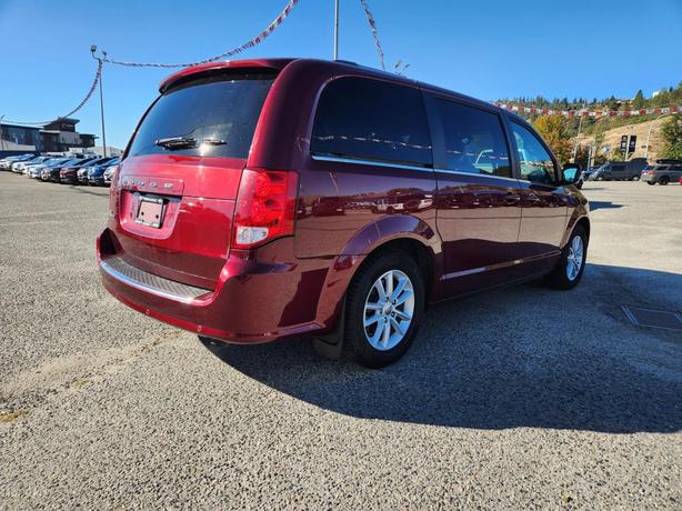 2020 Dodge Grand Caravan Premium Plus | 3.6L V6 | Power Liftgate | Power Sliding image 3