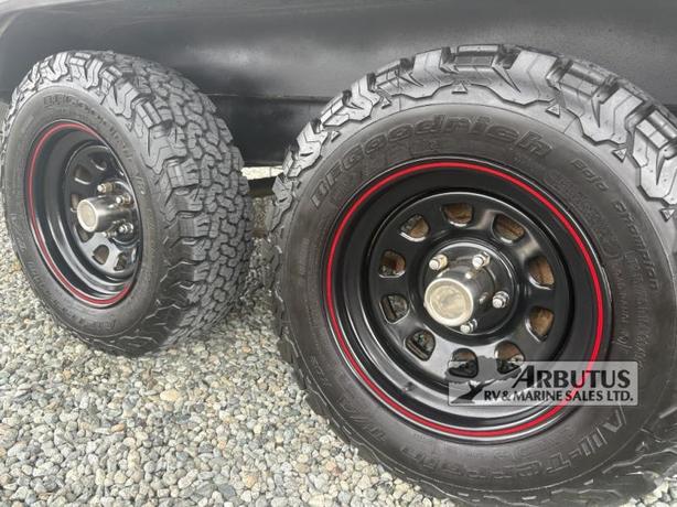 Used 2015 Starcraft AR-ONE MAXX 21FB image 8