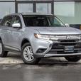 2017 Mitsubishi Outlander ES - 4x4, Heated Seats, Bluetooth thumbnail image 4
