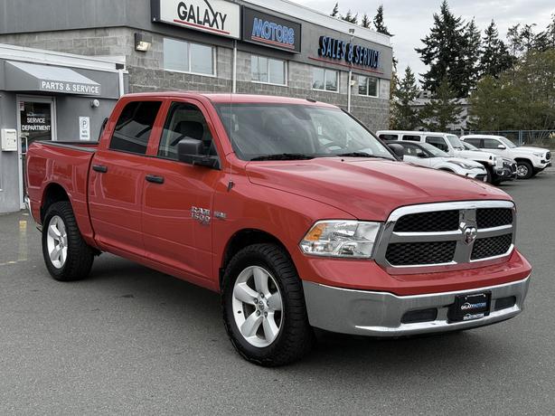 2023 Ram 1500 Classic SLT 4WD - GPS Antenna Input &  Back-Up Camera image 4