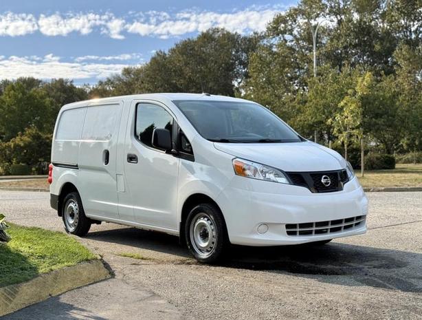 2021 Nissan NV200 S Cargo Van with Rear Shelving image 1