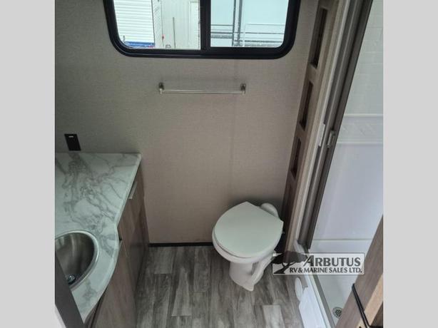 Used 2020 Grand Design Imagine 2600RB image 4