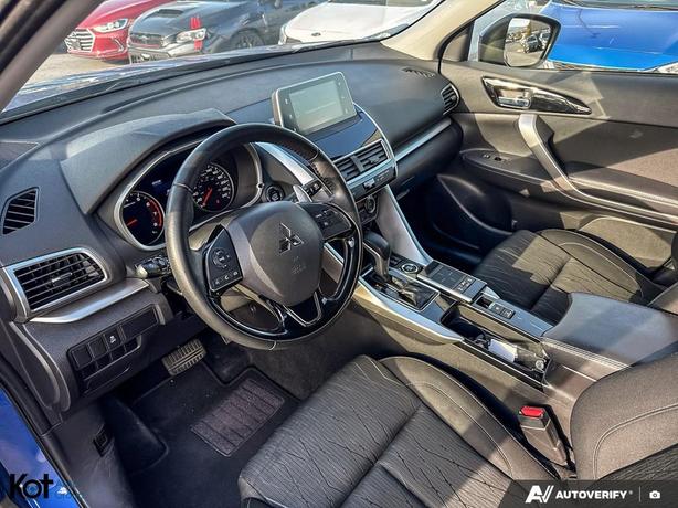 2020 Mitsubishi Eclipse Cross SE image 6