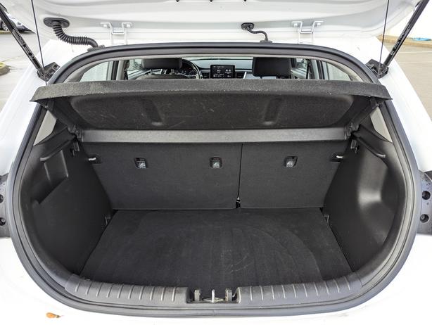 2021 Kia Rio S - Heated Seats, Android Auto/Apple CarPlay image 8