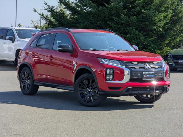 2023 Mitsubishi RVR GT - No Accidents, Heated Seats, 4x4 image 4