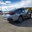 2022 Volkswagen Jetta Trendline thumbnail image 3