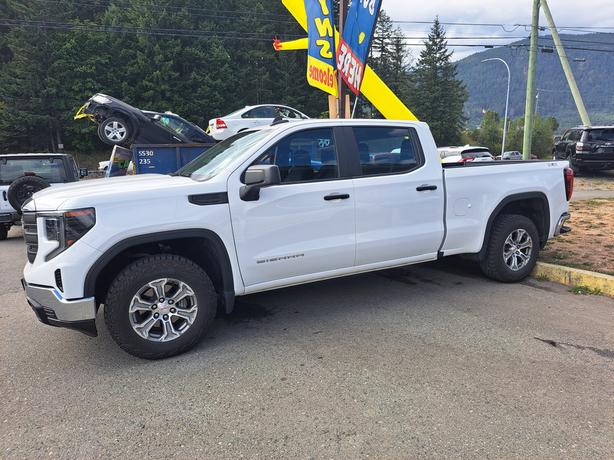 2024 GMC Sierra 1500 5.3L image 8