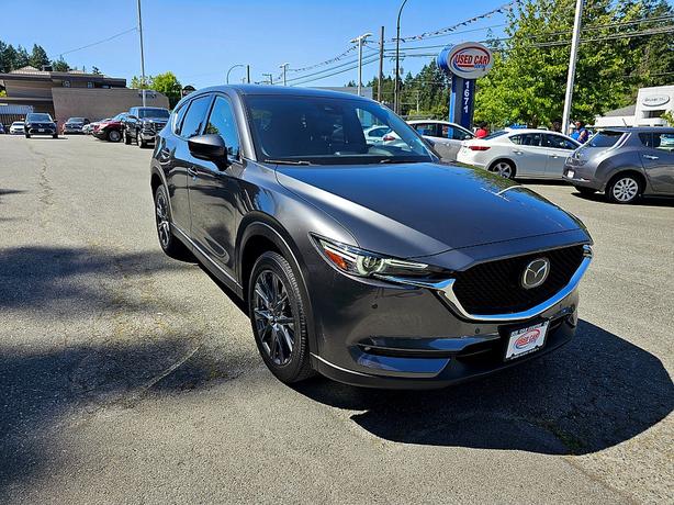 2021 Mazda  CX-5 Signature image 1