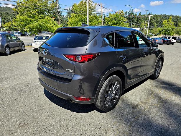 2021 Mazda  CX-5 Signature image 4