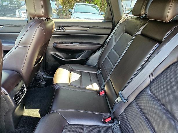 2021 Mazda  CX-5 Signature image 8