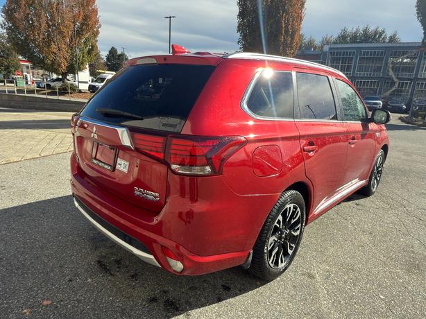2018 Mitsubishi Outlander PHEV image 6