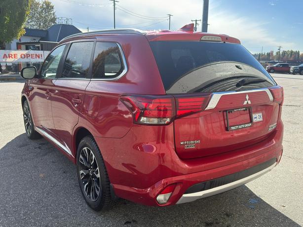 2018 Mitsubishi Outlander PHEV image 8