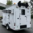 2013 Ford Econoline E450 Super Duty Service Box Truck thumbnail image 8