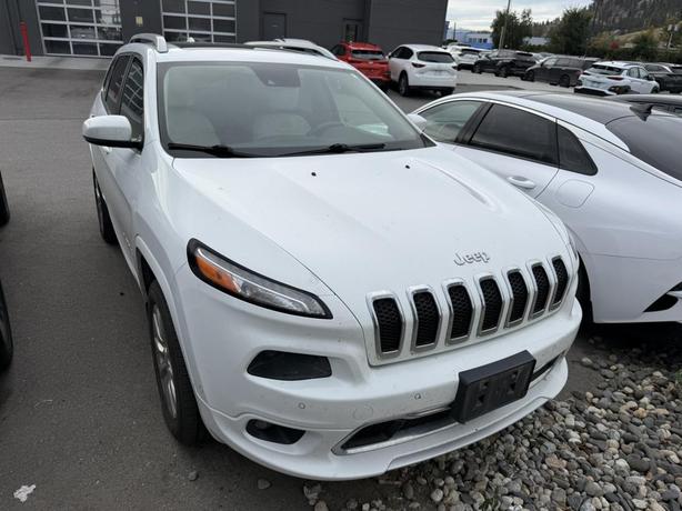2017 Jeep Cherokee Overland image 1