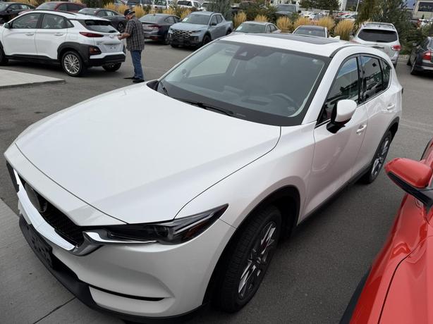2019 Mazda CX-5 GT image 2