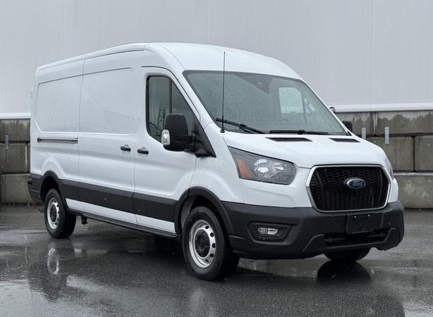 2022 Ford Transit 250 Cargo Van image 1