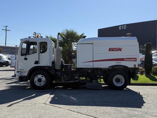 2012 Autocar XPERT Elgin Crosswind Street Sweeper with Dual Controls image 6