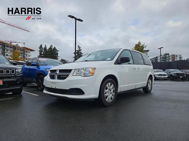 2018 Dodge Grand Caravan SXT | Stow ?n Go Seating | Cruise Control! image 1