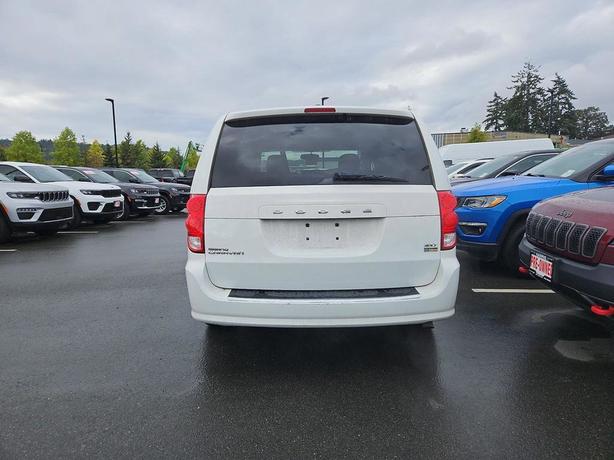 2018 Dodge Grand Caravan SXT | Stow ?n Go Seating | Cruise Control! image 5