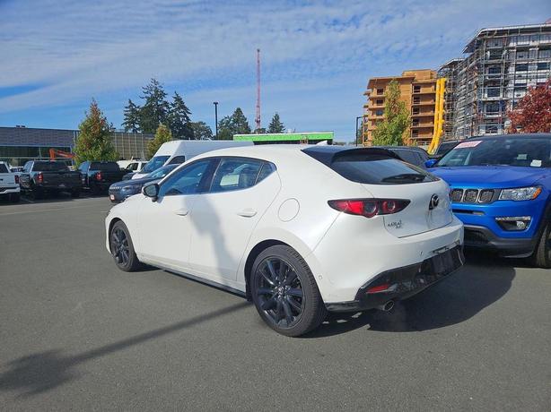 2020 Mazda3 Sport GT | One Owner | No Reported Accidents! image 4