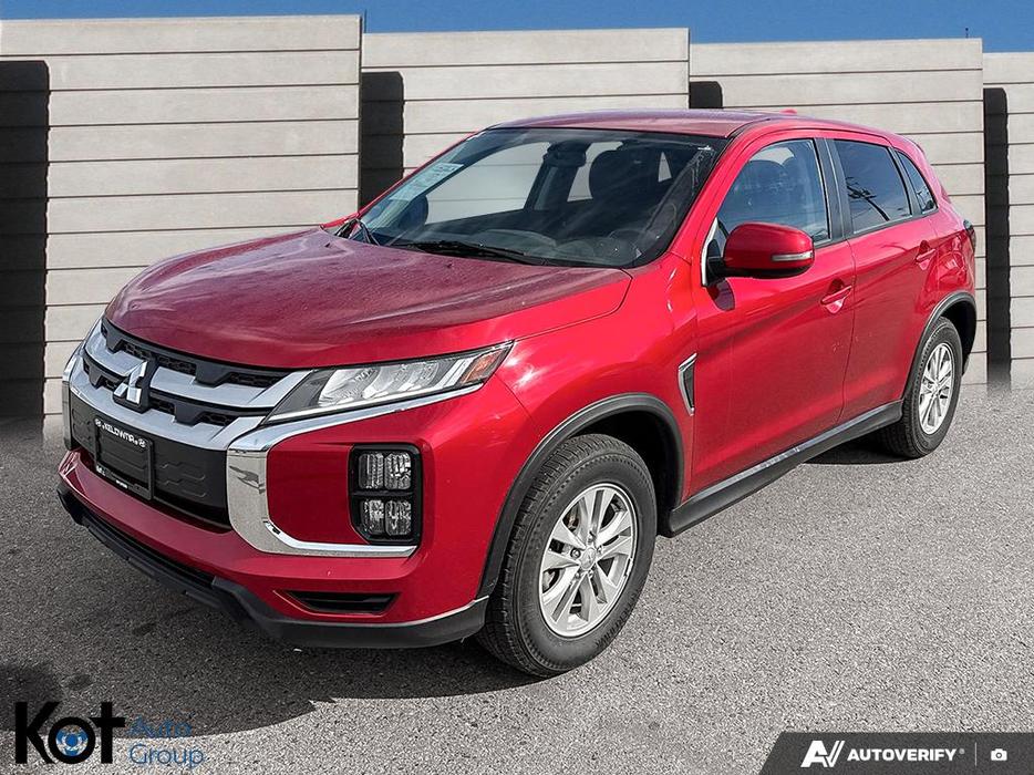 2021 Mitsubishi RVR SE display photo
