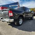 2022 RAM 1500 Big Horn | 5.7L HEMI V8 | 5'7" Box | Class IV Hitch Receiver | App thumbnail image 3