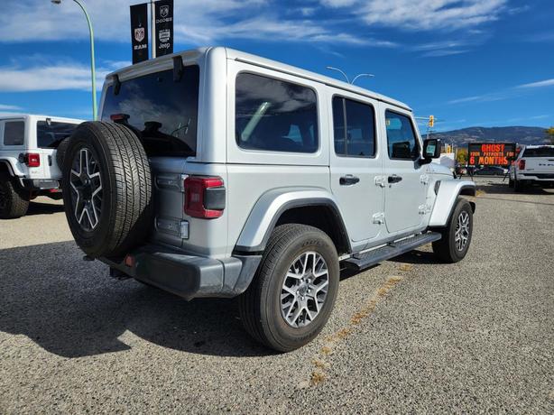 2024 Jeep Wrangler Sahara | Loaded! | Trailer Tow Package | Technology Package | image 3