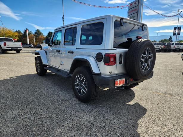2024 Jeep Wrangler Sahara | Loaded! | Trailer Tow Package | Technology Package | image 4