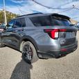 2025 Ford Explorer ST-Line | Heated Seats & Steering Wheel | B&O Premium Sound S thumbnail image 4