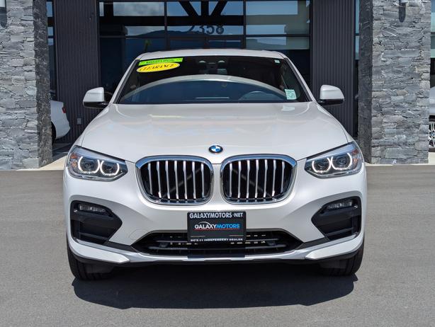 2020 BMW X4 xDrive30i - Leather, Sunroof, Navigation image 3
