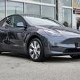 2023 Tesla Model Y thumbnail image 3