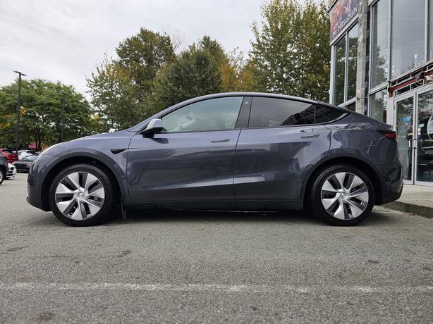 2023 Tesla Model Y image 8