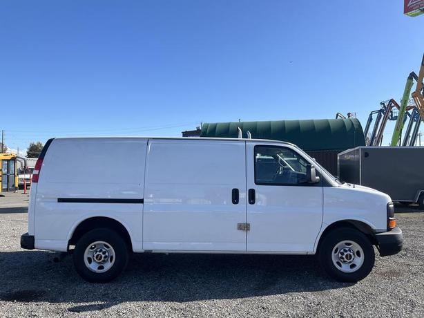 2016 GMC Savana G2500 Cargo Van Rear Shelving image 6